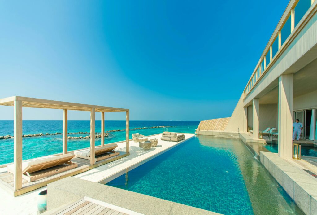 swimming pool at a hotel overlooking the ocean used on a blog about hotel listing parity